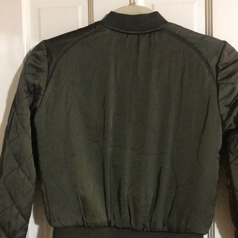 H&M Divided Jacket - Picture 2 of 5
